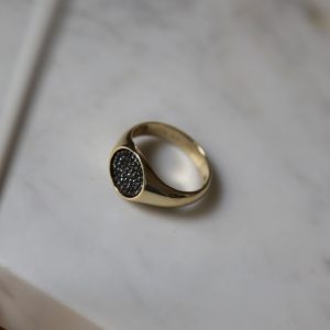 טבעת ריי עיגול משובצת