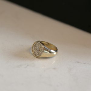 טבעת ריי עיגול משובצת