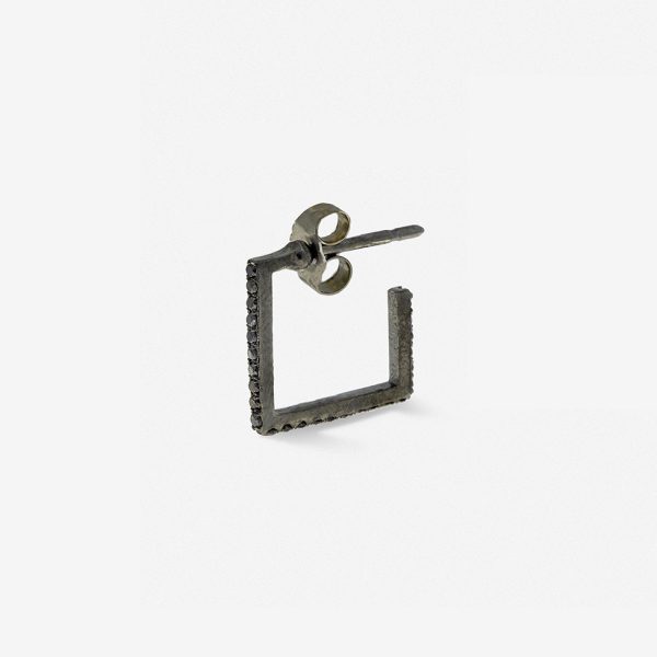 עגיל ג'יפסי קטן מרובע יחיד