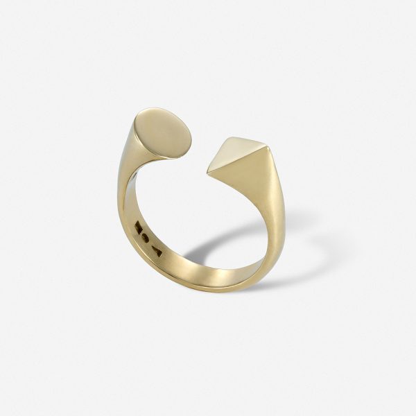 טבעת צינור עיגול משולש