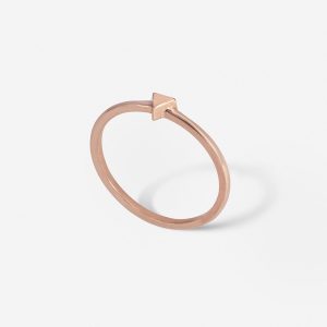 טבעת משולש דקה