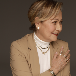 עגיל טניס לבבות