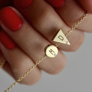 צמיד משולש עיגול